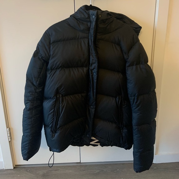 LULULEMON WUNDER PUFF (first edition) - Picture 4 of 14